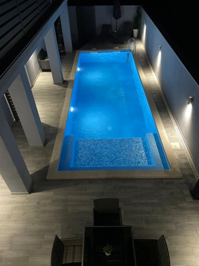 Villa Maleo Медулин Екстериор снимка