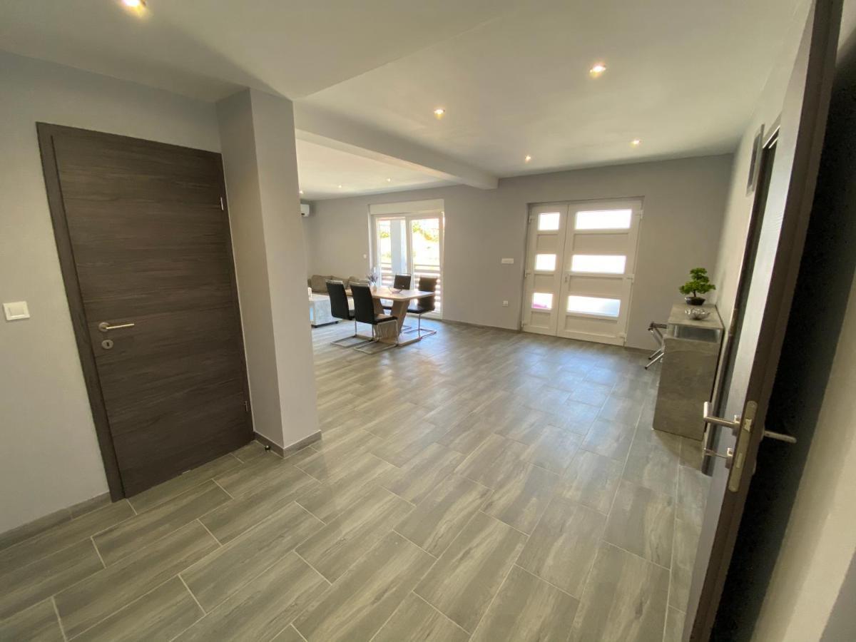 Villa Maleo Медулин Екстериор снимка