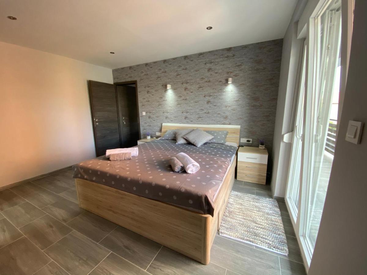 Villa Maleo Медулин Екстериор снимка